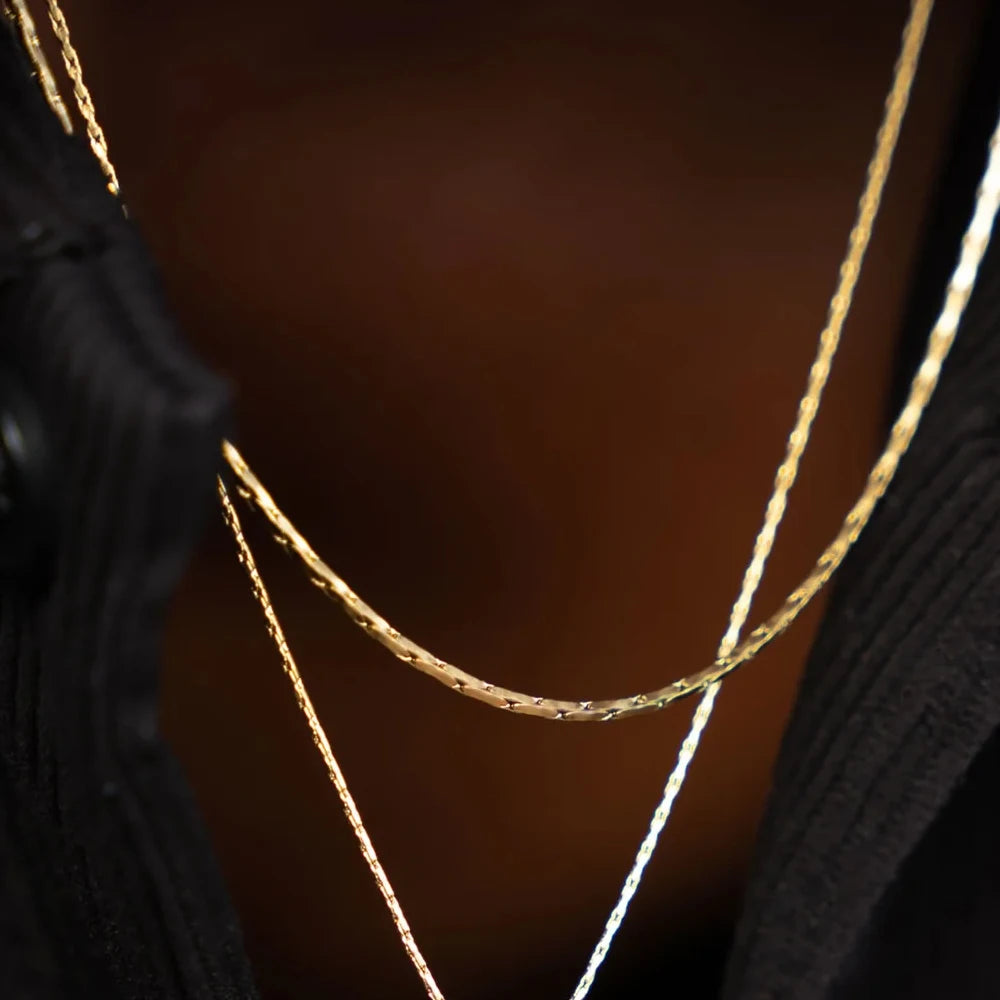 WIRE CHAIN NECKLACE