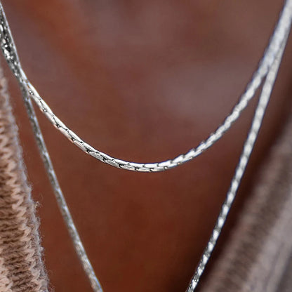 WIRE CHAIN NECKLACE